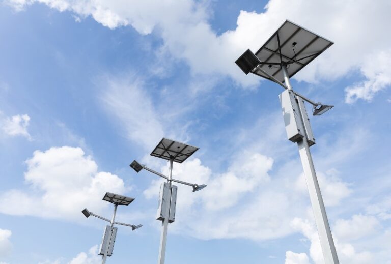 Solarni reflektori za rasvjetu uz pomoć sunca