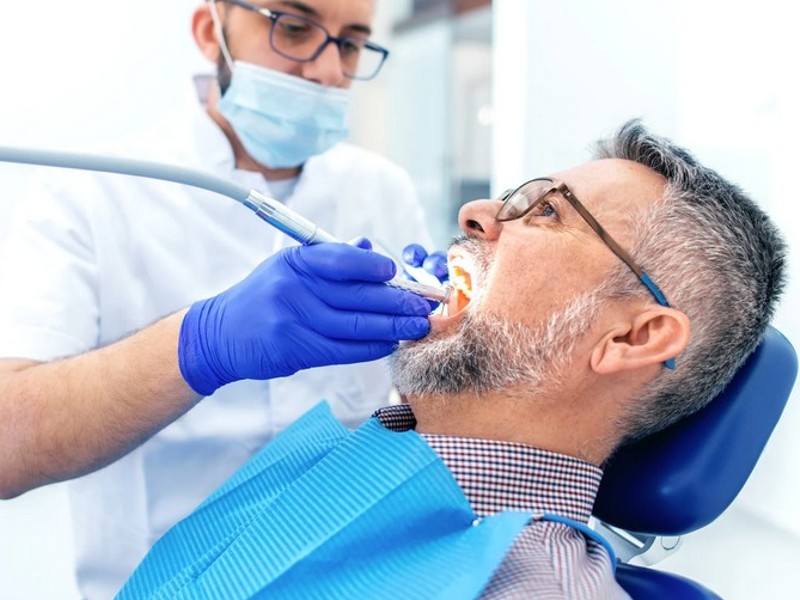 liječenje zuba kod stomatologa