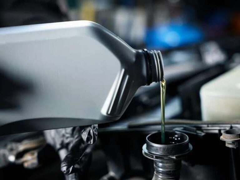 Maziva za auto omogućuju pouzdan rad motora
